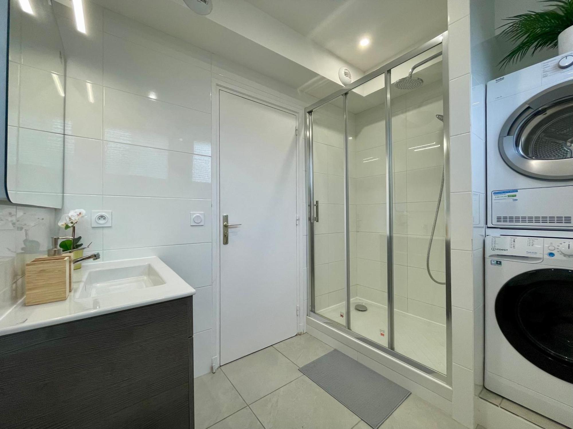 Bngo I Le Spacieux I 3 Chambres, 2 Salles De Bain, Parking Prive Gratuit, 8 Personnes, Vieux Lyon Hypercentre Exteriör bild